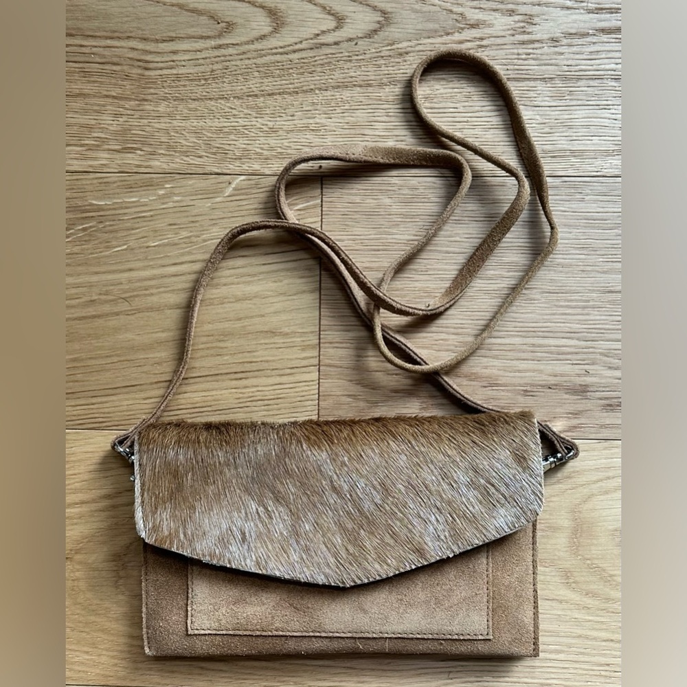 Crosstree Lane Tan Suede Cow Hair Crossbody Purse Excellent Used Condition